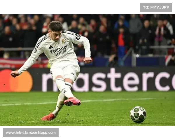 皇马楚阿梅尼巴尔韦德组合 兼具技术细腻度与跑动覆盖能力